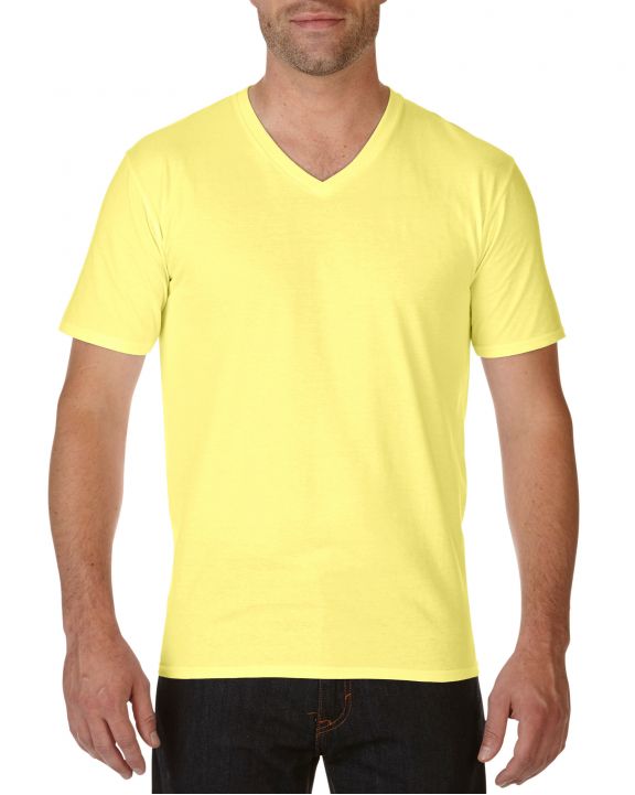 T-Shirt GILDAN Premium Cotton Adult V-Neck T-Shirt personalisierbar
