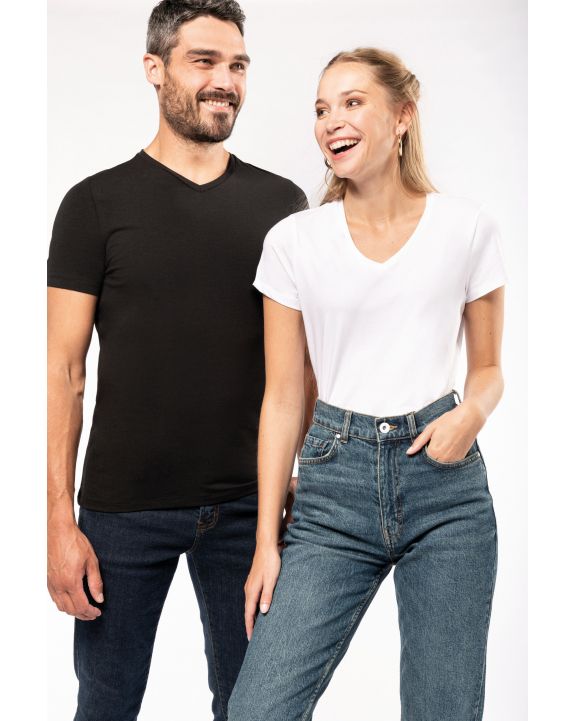 T-Shirt KARIBAN Kurzarm-Damen-T-Shirt mit V-Ausschnitt personalisierbar