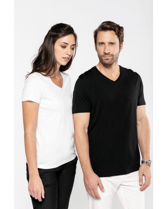 T-Shirt KARIBAN Supima® Herren-T-Shirt mit V-Ausschnitt und kurzen Ärmeln personalisierbar